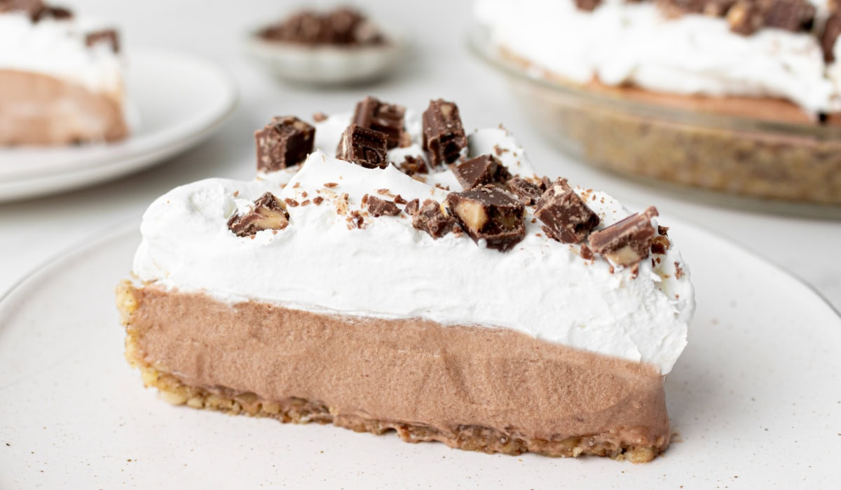 Candy Bar Pie