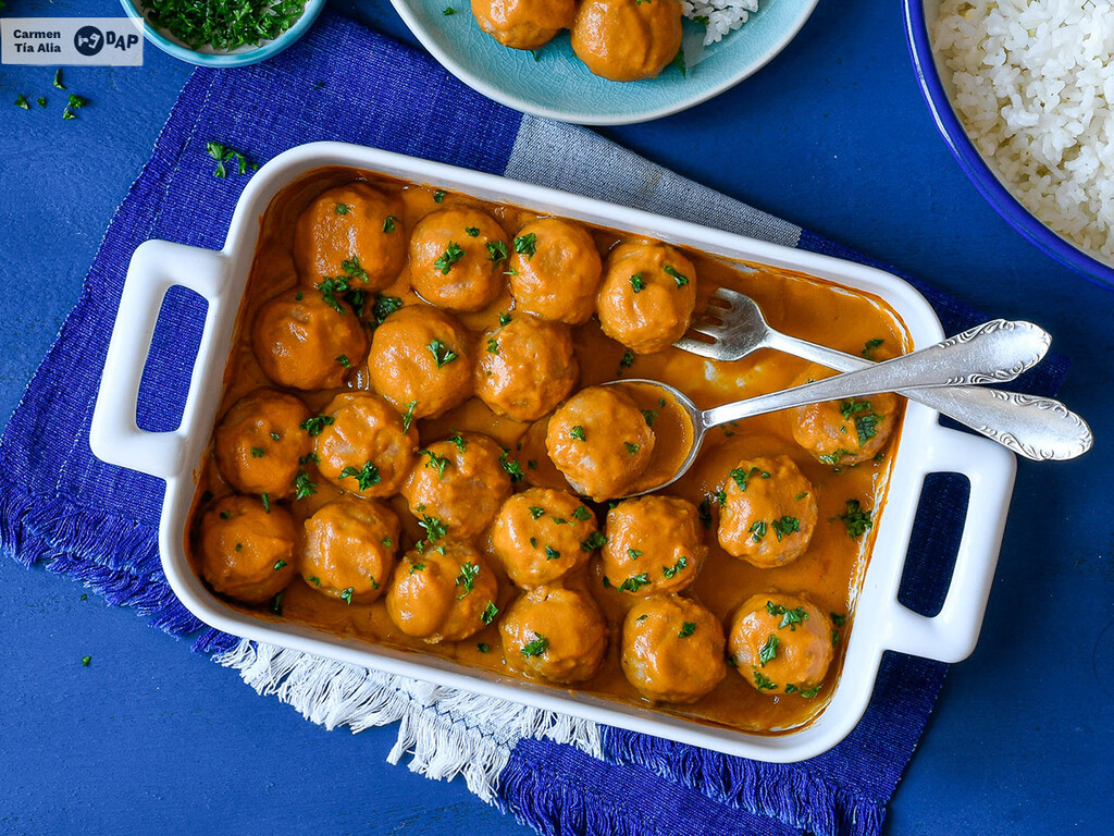 Albóndigas al vino tinto con Thermomix, receta de cocina fácil y deliciosa